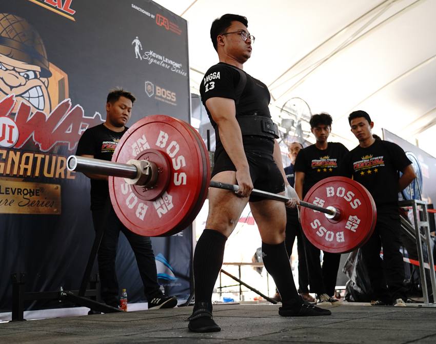 manfaat Powerlifting
